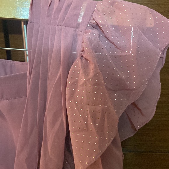 Pretty INDYA stitched saree and Blouse set - Picture 9 of 11